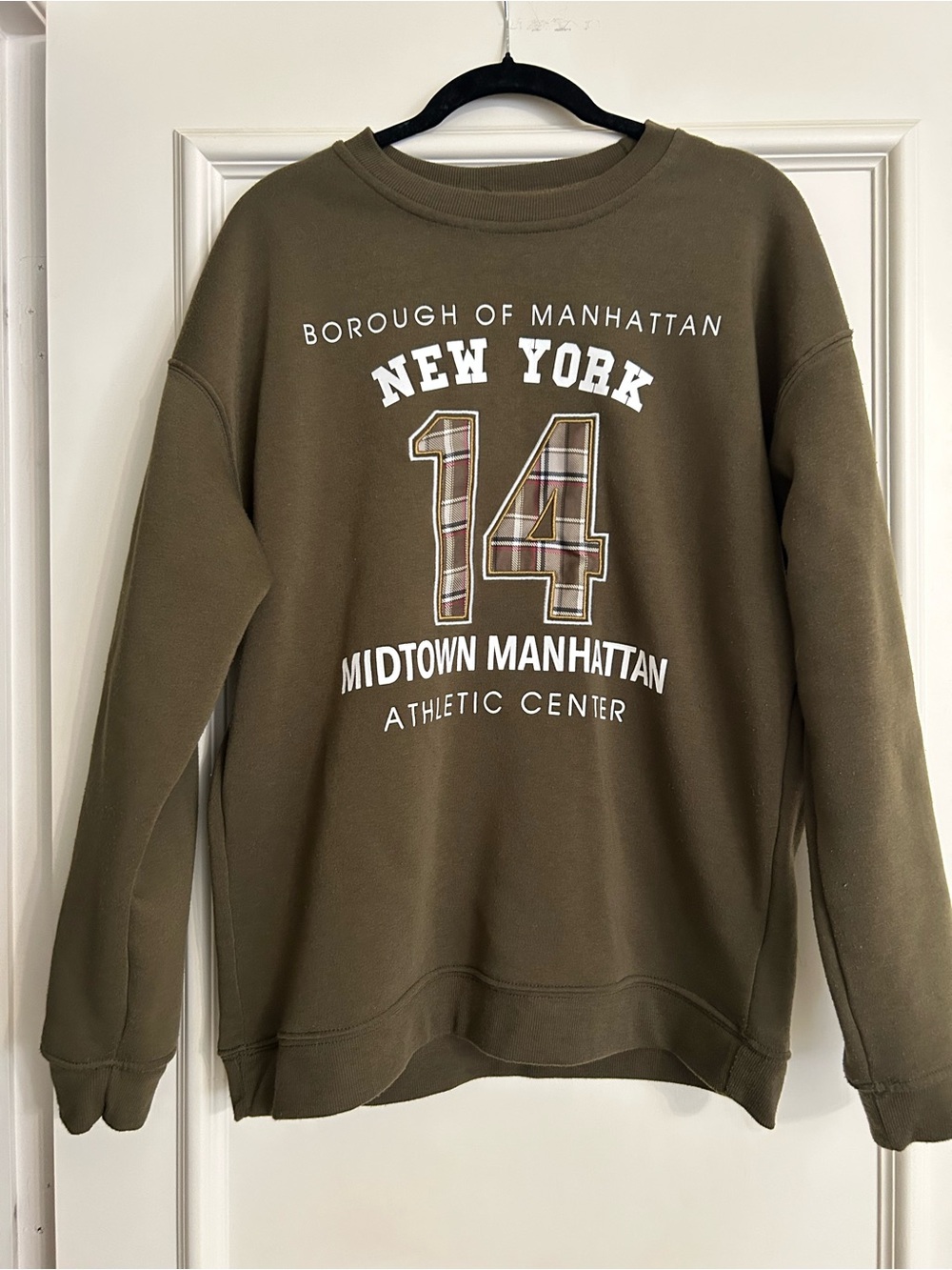NEW YORK 14 Midtown Manhattan Olive Green Crewneck Sweater